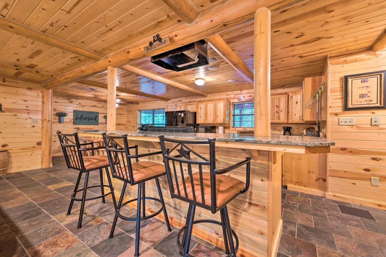 Willa Broken Bow Retreat On 2 Acres With Hot Tub And Deck! Zewnętrze zdjęcie