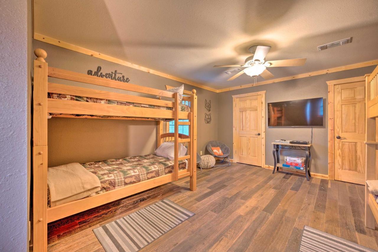 Willa Broken Bow Retreat On 2 Acres With Hot Tub And Deck! Zewnętrze zdjęcie
